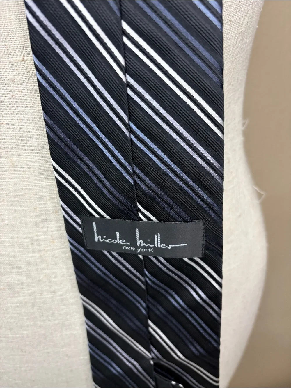 Nicole Miller Men’s Silk Blend Striped Tie Black Gray White Business Formal